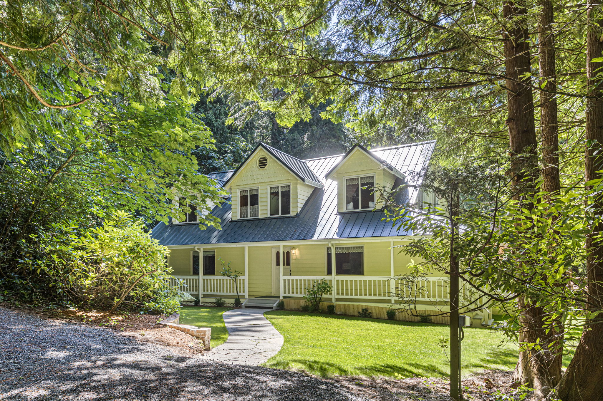 Property Photos at 2015 290th Ave Ne Carnation 98014