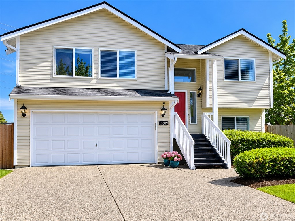 13609 46th Avenue SE Snohomish, WA 98296