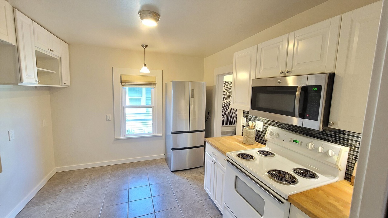 Kitchen Area at 5621 Brooklyn Ave NE, Seattle, WA 98105