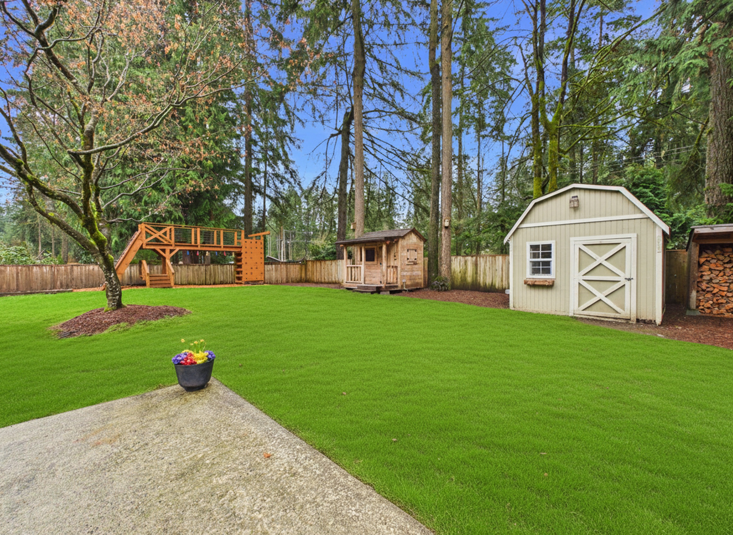 Backyard at 18903 NE 165th St, Woodinville, WA 98072