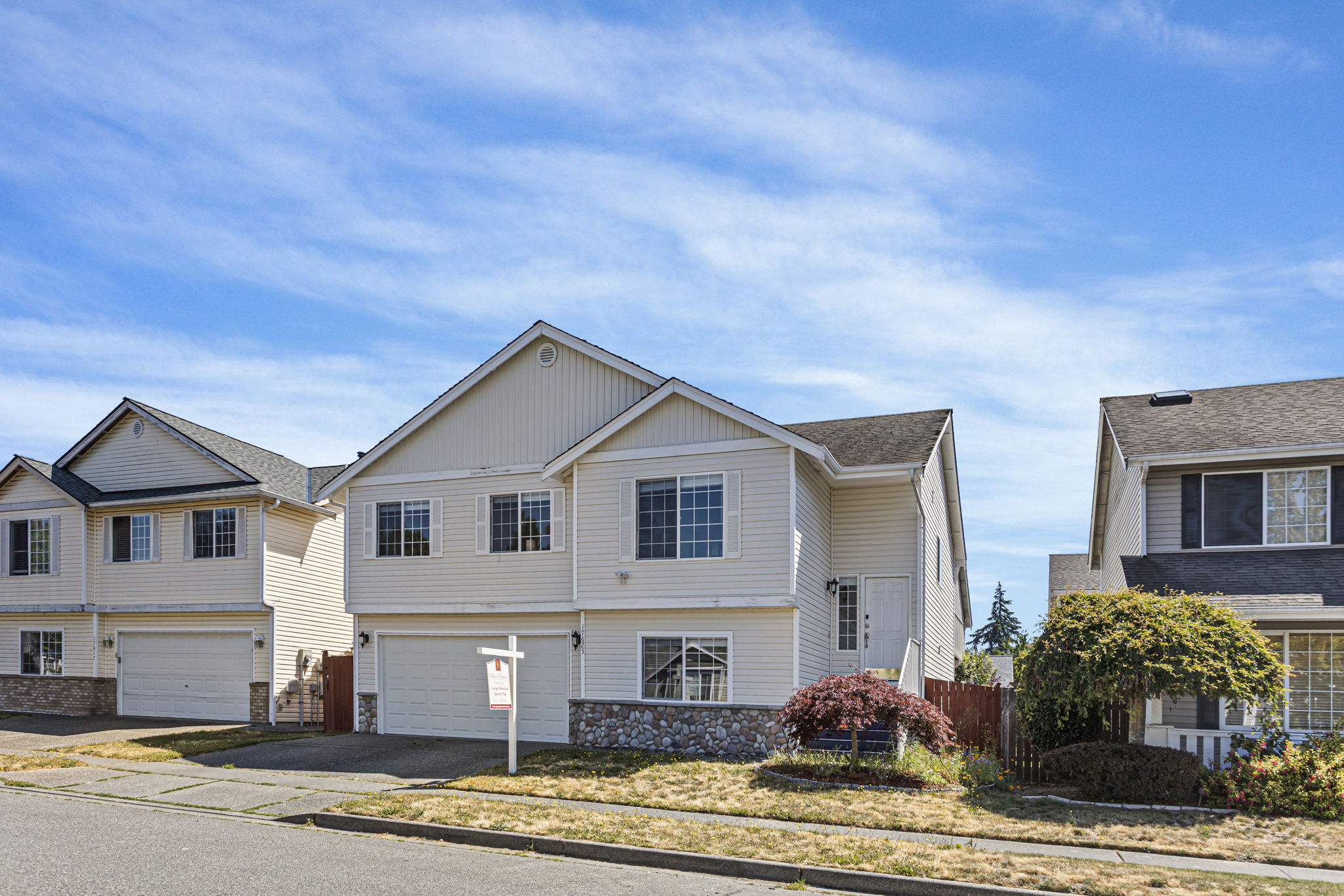 Property Photos at 17625 12th Pl W Lynnwood 98037