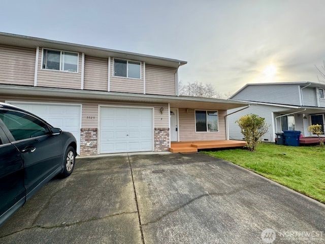 5525 67th Avenue NE #A & B Marysville, WA 98270