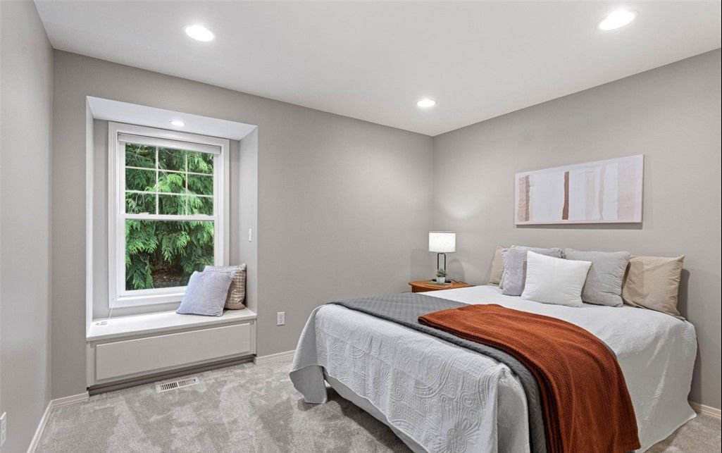 Other Bedroom at 16430 266th Avenue SE Issaquah, WA 98027