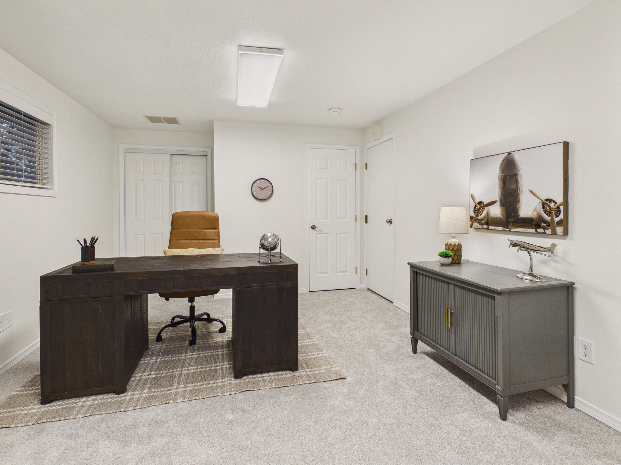 Office Room at 18903 NE 165th St, Woodinville, WA 98072