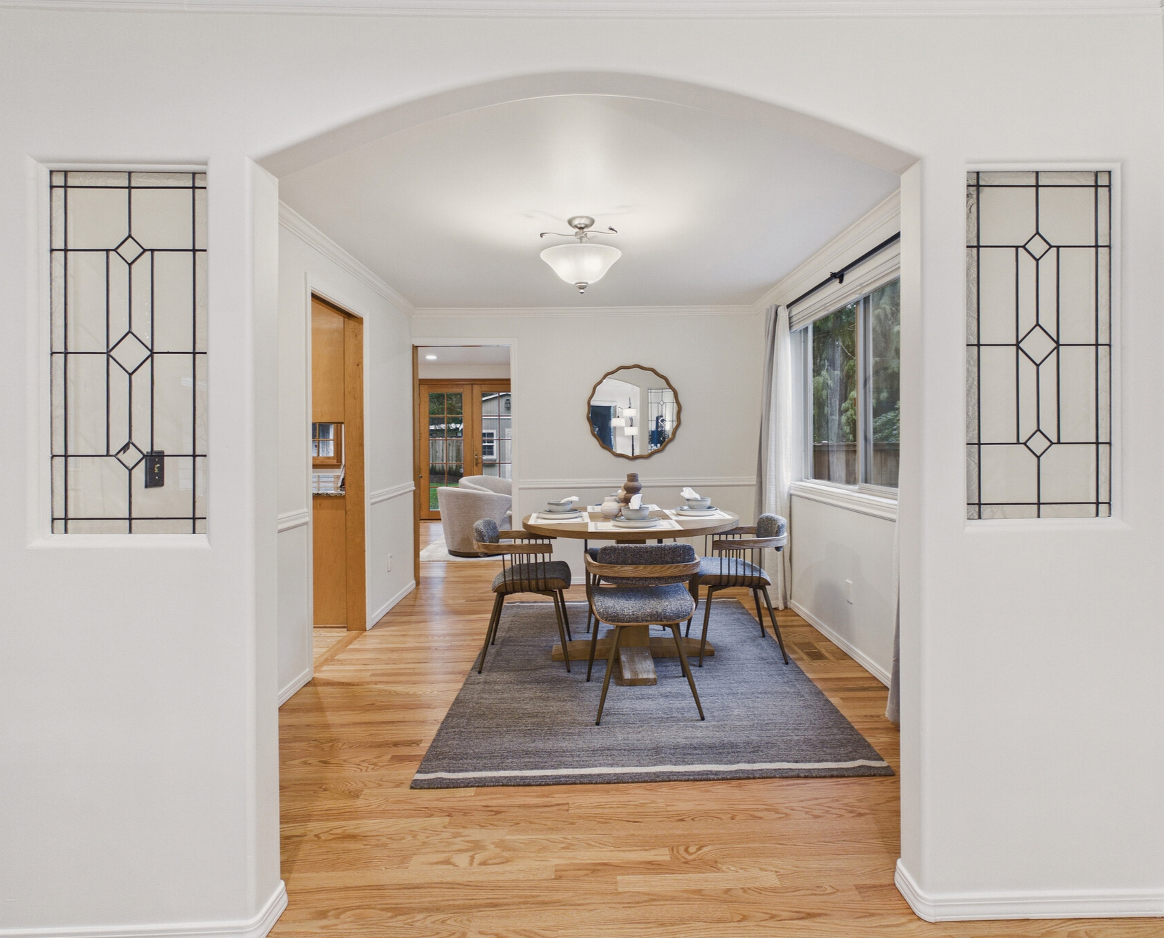 Dining Area at 18903 NE 165th St, Woodinville, WA 98072