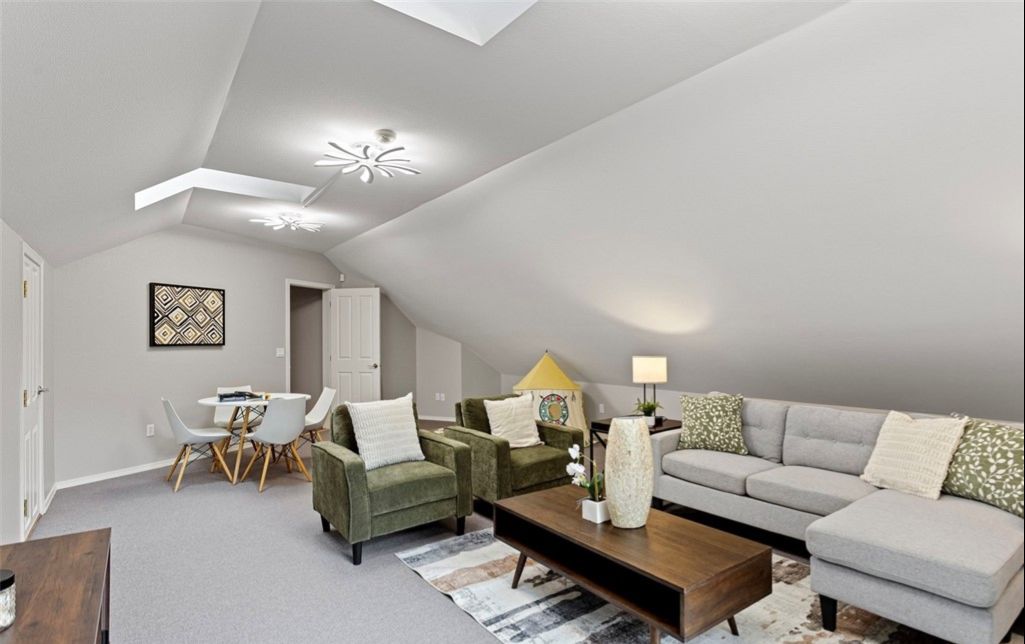 Bonus&nbsp;Room at 16430 266th Avenue SE Issaquah, WA 98027