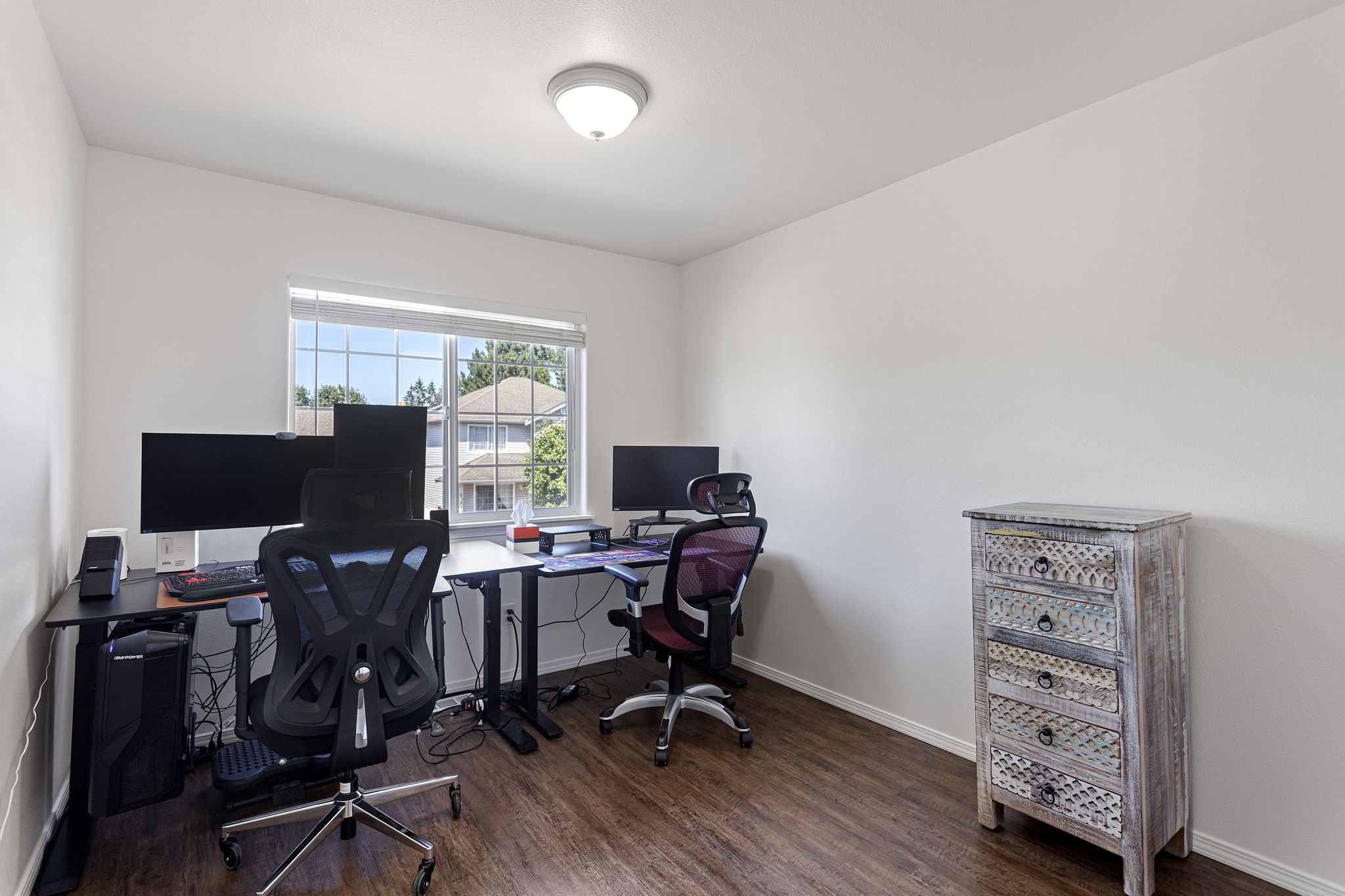 Extra Rooms for Home Office or Game Room at 17625 12th Pl W Lynnwood 98037
