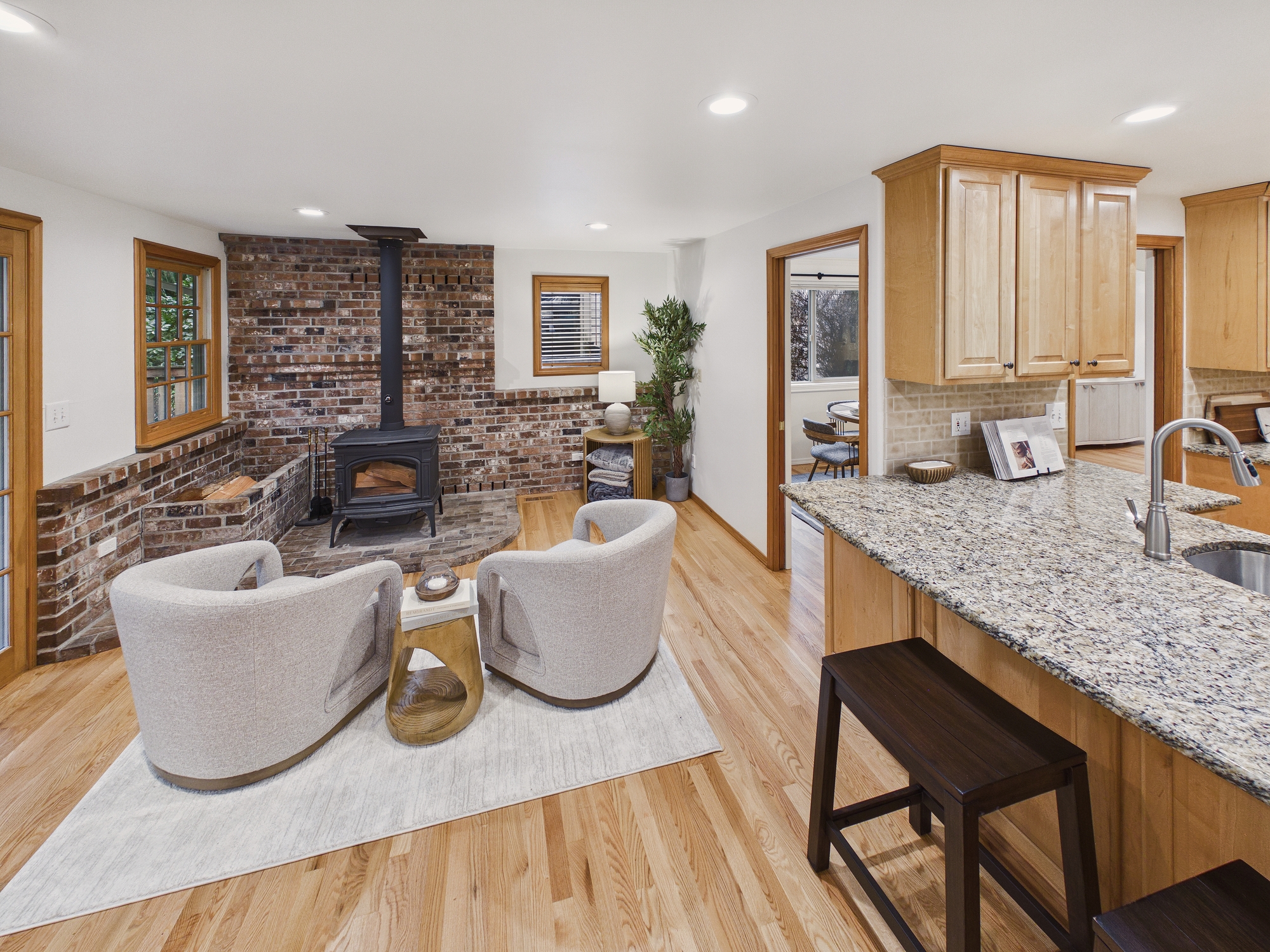 Other Fireplace at 18903 NE 165th St, Woodinville, WA 98072
