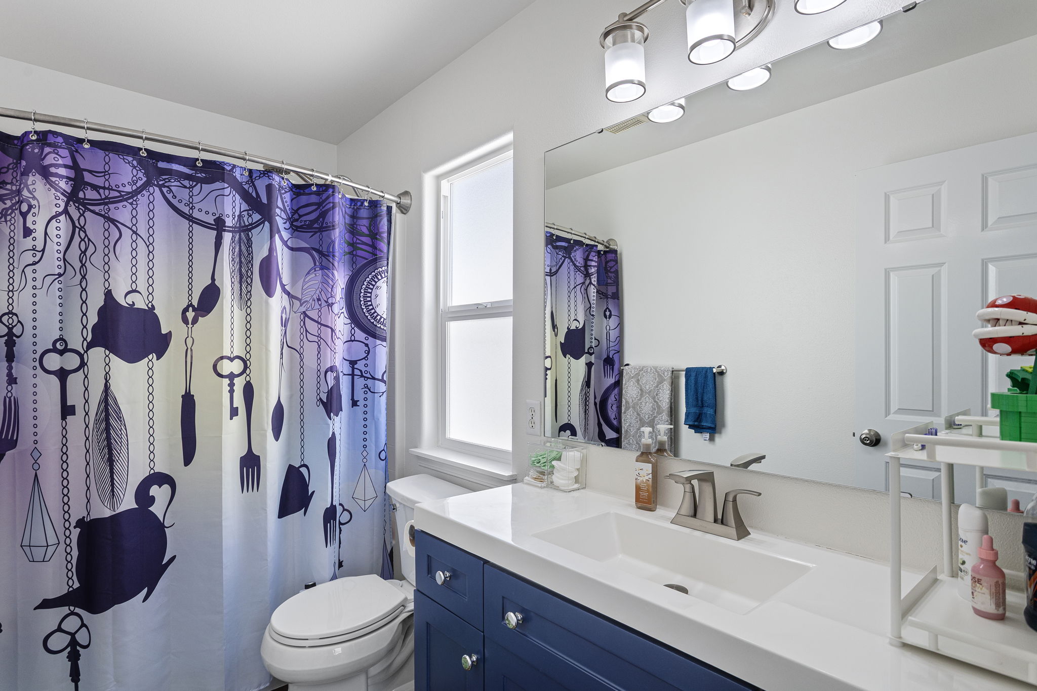 Primary Bathroom at 17625 12th Pl W Lynnwood 98037