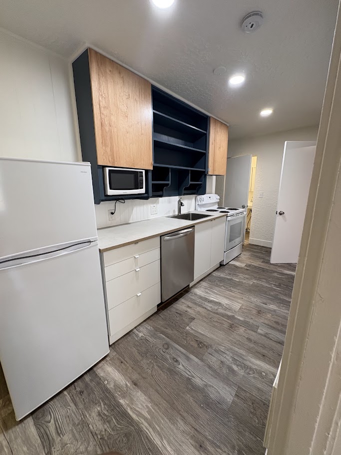 Kitchen Area at 2110-2116 NE 85th St, Seattle, WA 98115