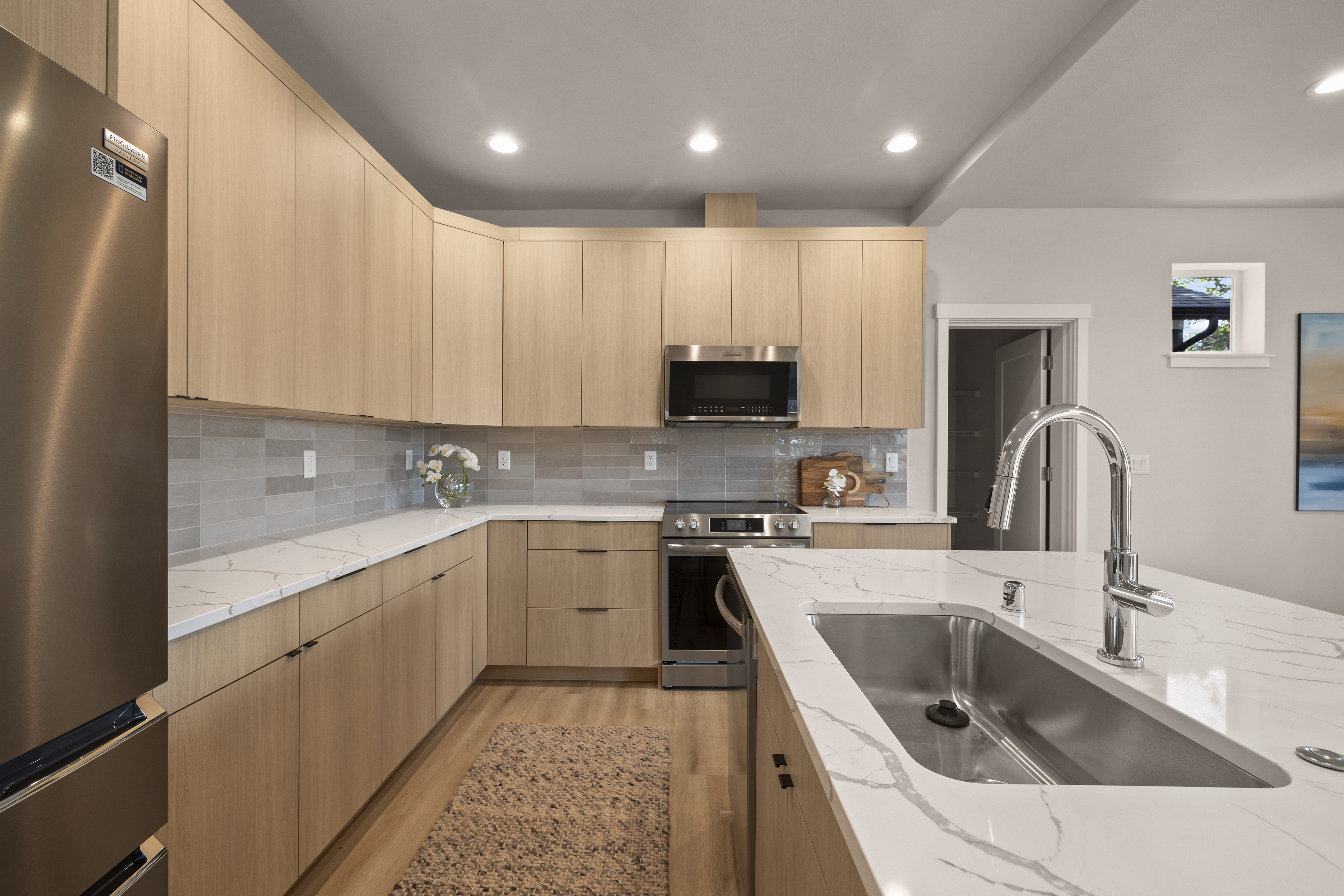 Kitchen Area at Unit B - 13329 Seattle Hill RD 98296 
